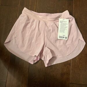 NWT Lululemon Find Your Pace High-Rise Lined Short 3"
Pink Peony size 4